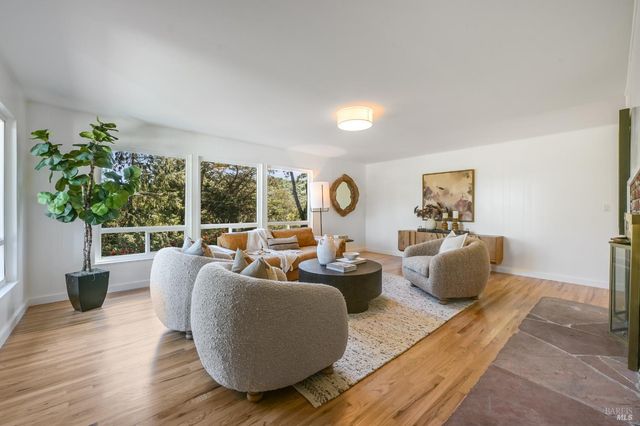 195 Edgewood Ave, Mill Valley, CA 94941