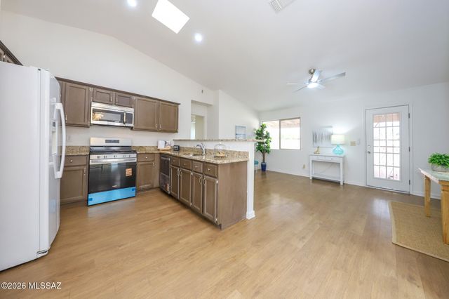 1848 W Chardonnay Drive, Tucson, AZ 85746