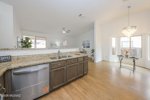 1848 W Chardonnay Drive, Tucson, AZ 85746