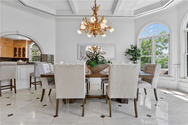 849 Greenridge, La Canada Flintridge, CA 91011