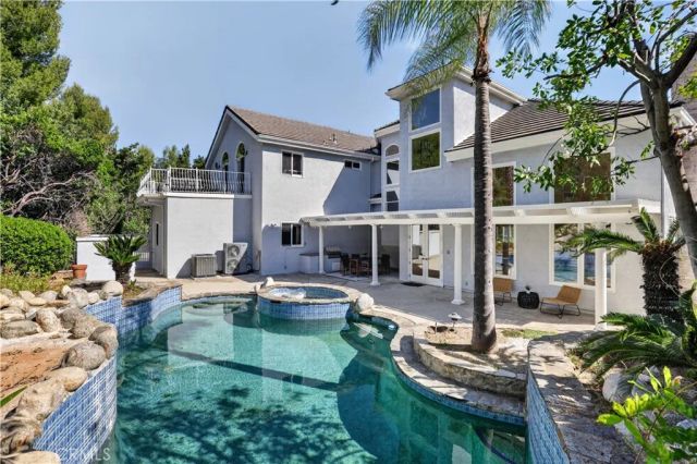 849 Greenridge, La Canada Flintridge, CA 91011