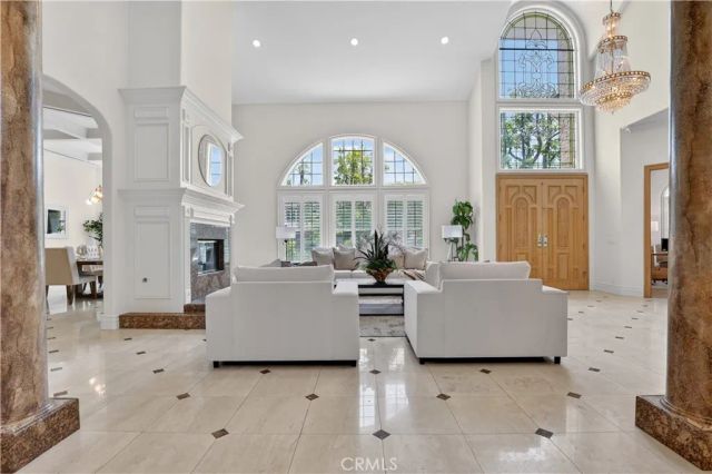 849 Greenridge, La Canada Flintridge, CA 91011