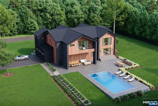 21 Hastings Drive, Tenafly, NJ 07670