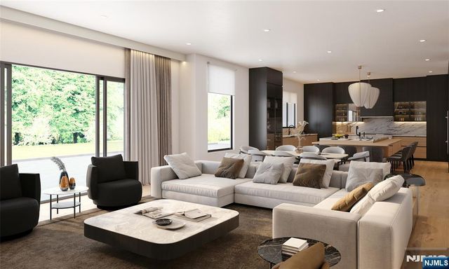 21 Hastings Drive, Tenafly, NJ 07670