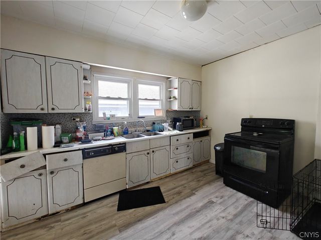 139 Seeley Avenue, Syracuse, NY 13205