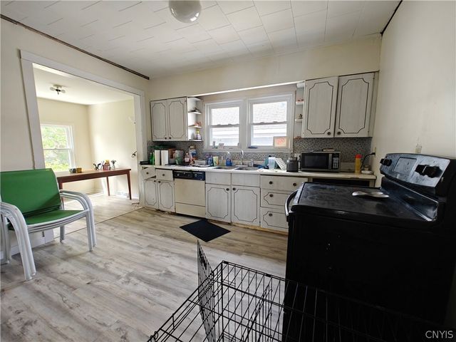 139 Seeley Avenue, Syracuse, NY 13205