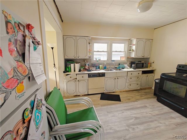 139 Seeley Avenue, Syracuse, NY 13205