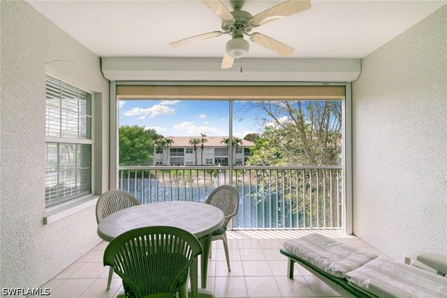 6927 Satinleaf RD N 203, Naples, FL 34109