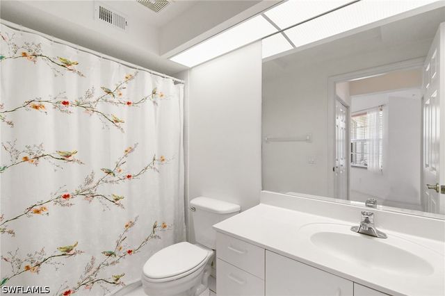 6927 Satinleaf RD N 203, Naples, FL 34109