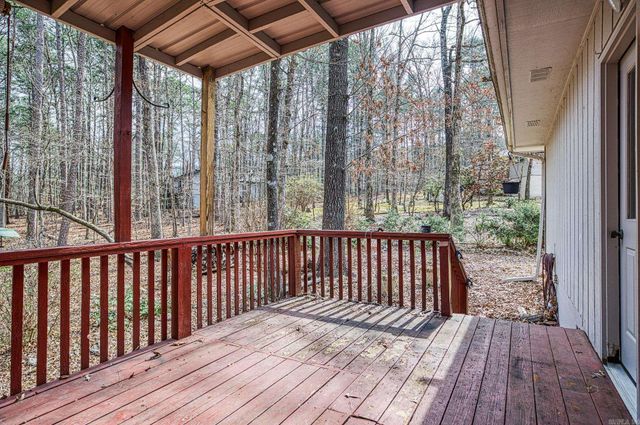 7 Camarzana Lane, Hot Springs Village, AR 71909