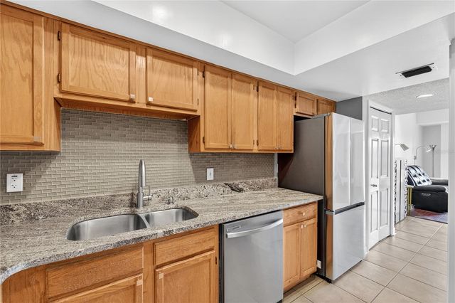235 6TH STREET NW 307, Winter Haven, FL 33881