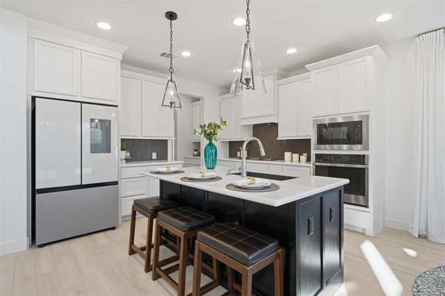 5118 Albany Shores Lane, Fulshear, TX 77441