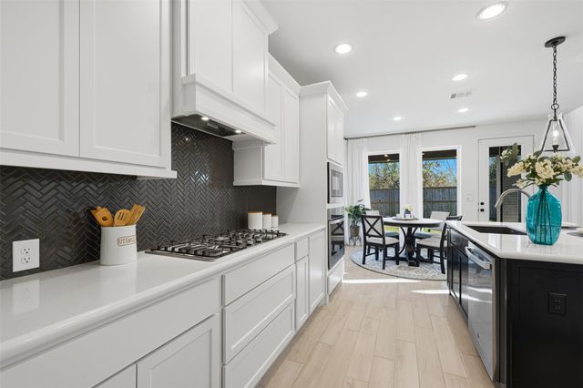 5118 Albany Shores Lane, Fulshear, TX 77441