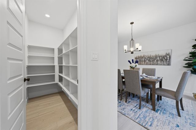 5118 Albany Shores Lane, Fulshear, TX 77441