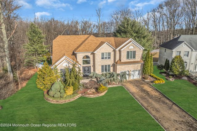 24 Bartram Road, Englishtown, NJ 07726