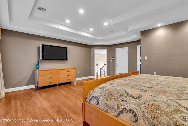 24 Bartram Road, Englishtown, NJ 07726