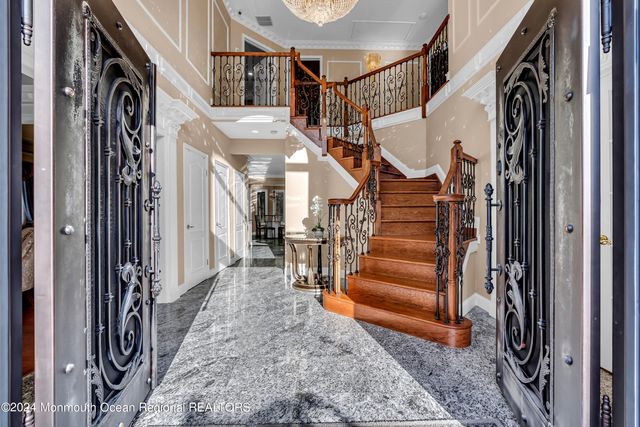 24 Bartram Road, Englishtown, NJ 07726