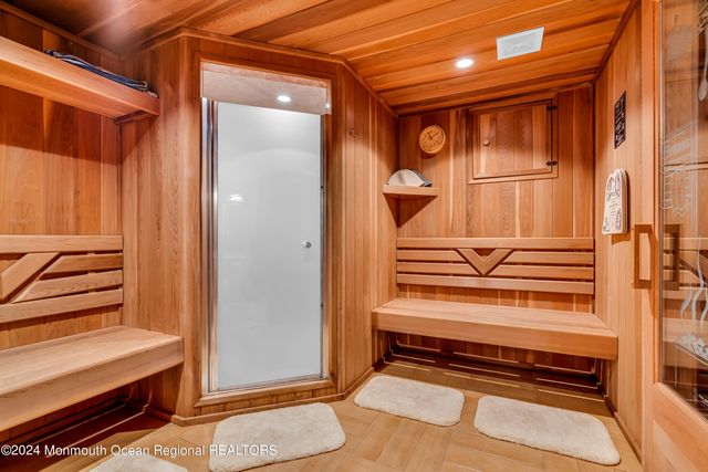 24 Bartram Road, Englishtown, NJ 07726