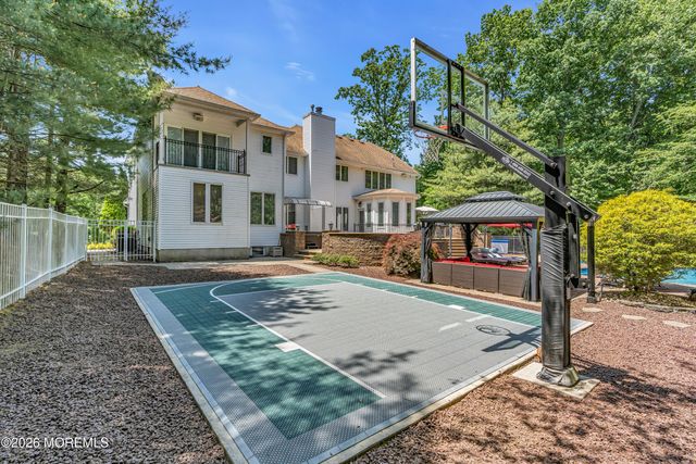 24 Bartram Road, Englishtown, NJ 07726