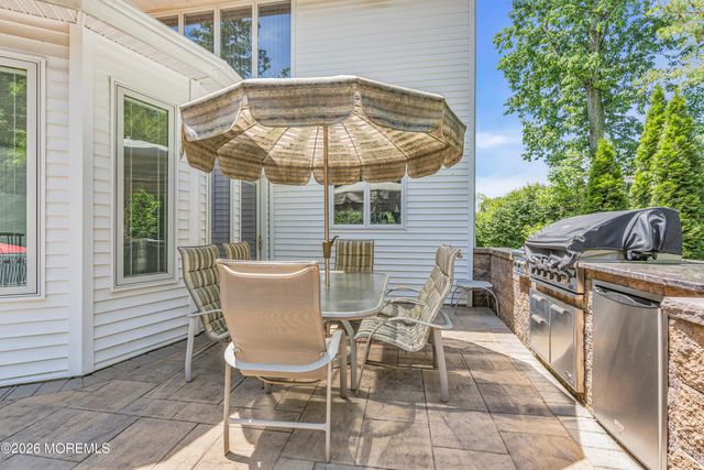 24 Bartram Road, Englishtown, NJ 07726