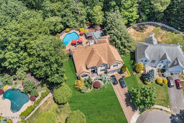 24 Bartram Road, Englishtown, NJ 07726