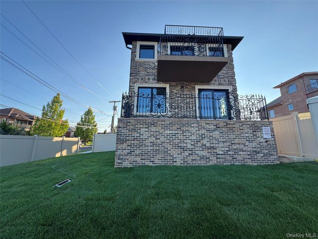 168-19 12th Road, Whitestone, NY 11357