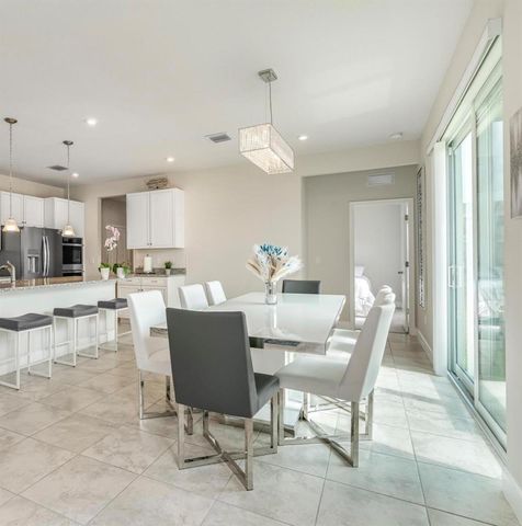1224 Harvester Crossing, Loxahatchee, FL 33470