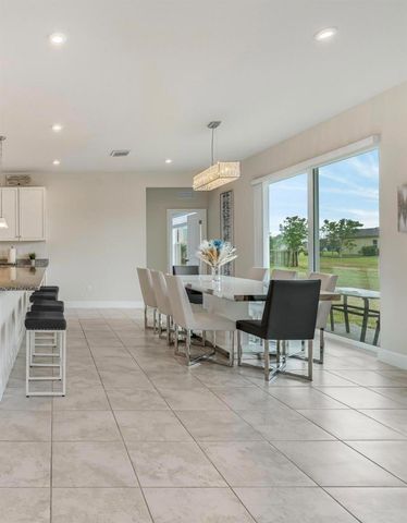 1224 Harvester Crossing, Loxahatchee, FL 33470