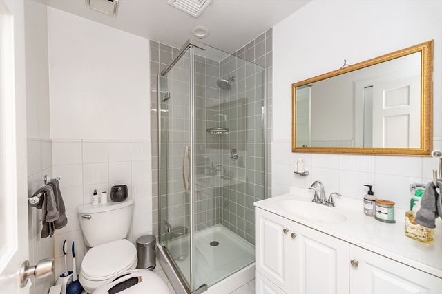 470 Commonwealth Ave, Boston, MA 02215