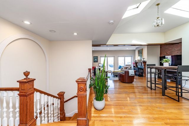 470 Commonwealth Ave, Boston, MA 02215