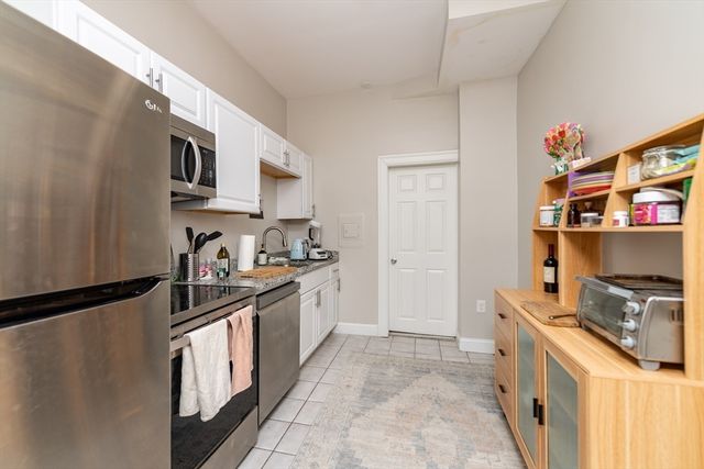 470 Commonwealth Ave, Boston, MA 02215