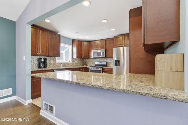 13 Monticello Drive, Howell, NJ 07731