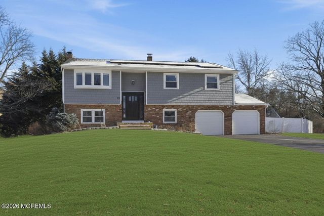 13 Monticello Drive, Howell, NJ 07731