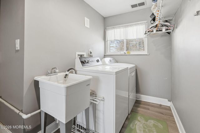 13 Monticello Drive, Howell, NJ 07731