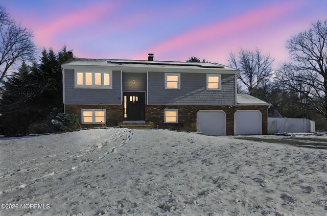 13 Monticello Drive, Howell, NJ 07731