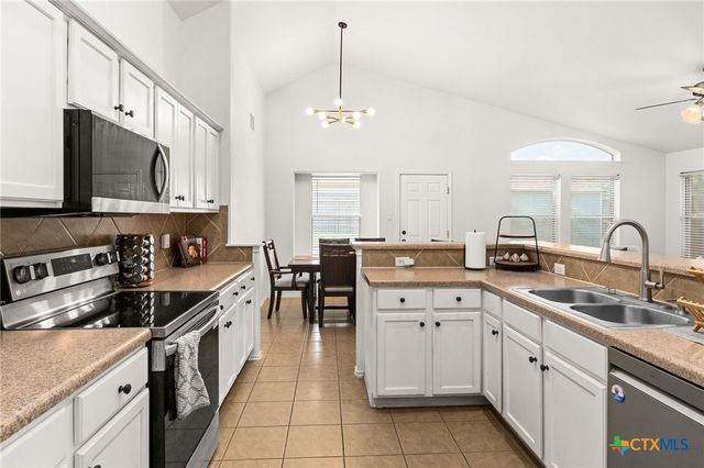 4708 Sydney Harbour Court, Killeen, TX 76549