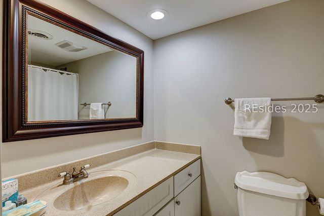 11 S Forest Beach Dr Apt 311, Hilton Head Island, SC 29928