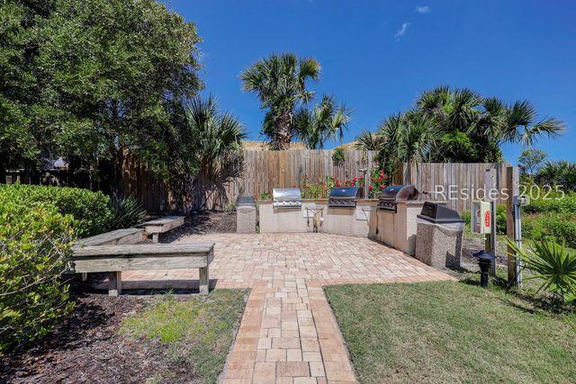 11 S Forest Beach Dr Apt 311, Hilton Head Island, SC 29928