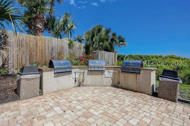 11 S Forest Beach Dr Apt 311, Hilton Head Island, SC 29928