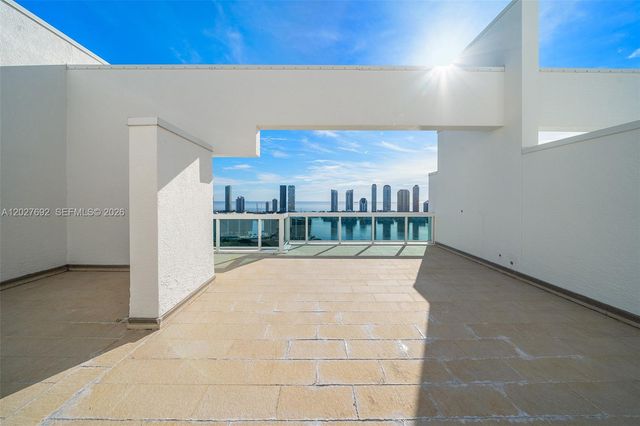 3201 NE 183rd St 3107, Aventura, FL 33160