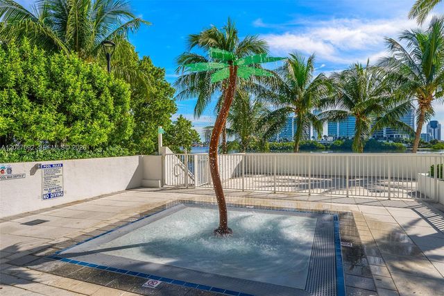 3201 NE 183rd St 3107, Aventura, FL 33160