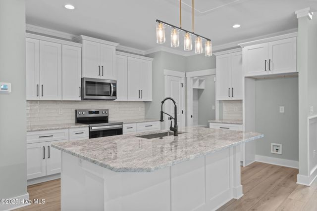 406 Summit Street, Aberdeen, NC 28315