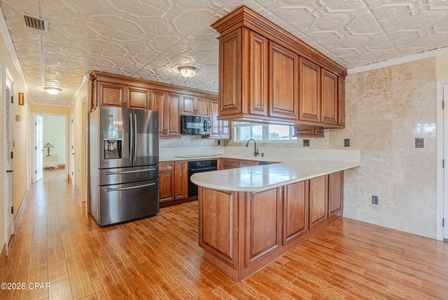 7424 Little Creek Circle, Southport, FL 32409