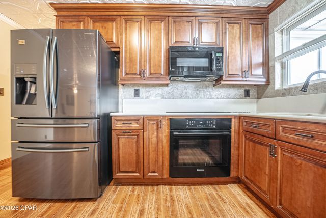 7424 Little Creek Circle, Southport, FL 32409