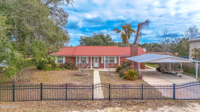7424 Little Creek Circle, Southport, FL 32409