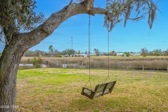 7424 Little Creek Circle, Southport, FL 32409