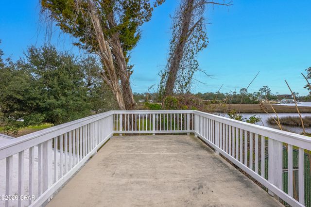 7424 Little Creek Circle, Southport, FL 32409