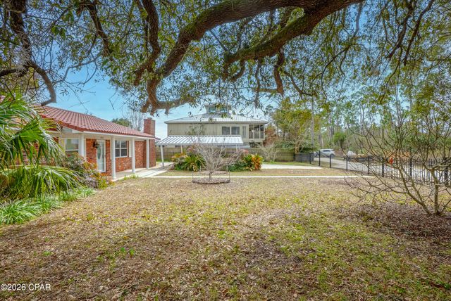 7424 Little Creek Circle, Southport, FL 32409