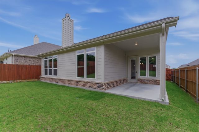 545 Waterford Park Boulevard, Weatherford, TX 76087