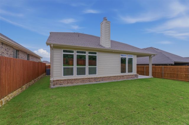 545 Waterford Park Boulevard, Weatherford, TX 76087